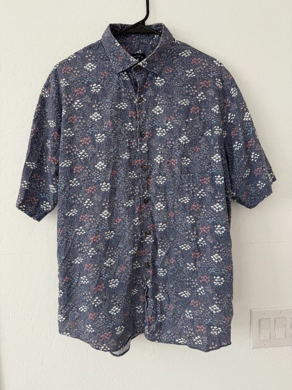 Johnnie-O Top Shelf Winslow Mens XL Blue Mushroom Print Button Up Down SS Shirt